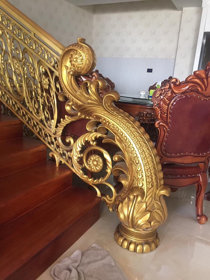 Khám Phá Sức Bền và Vẻ Đẹp Vượt Trội của Cầu Thang Nhôm Đúc